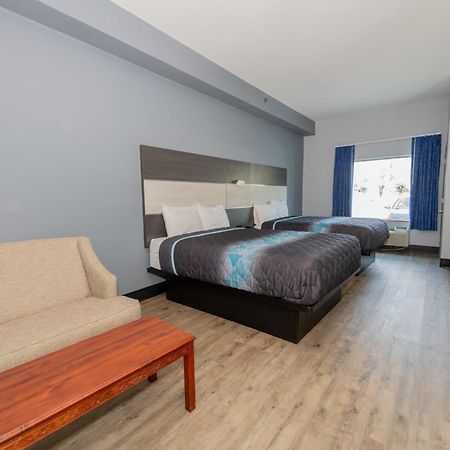 Jamestown Inn & Suites Riverdale Dış mekan fotoğraf
