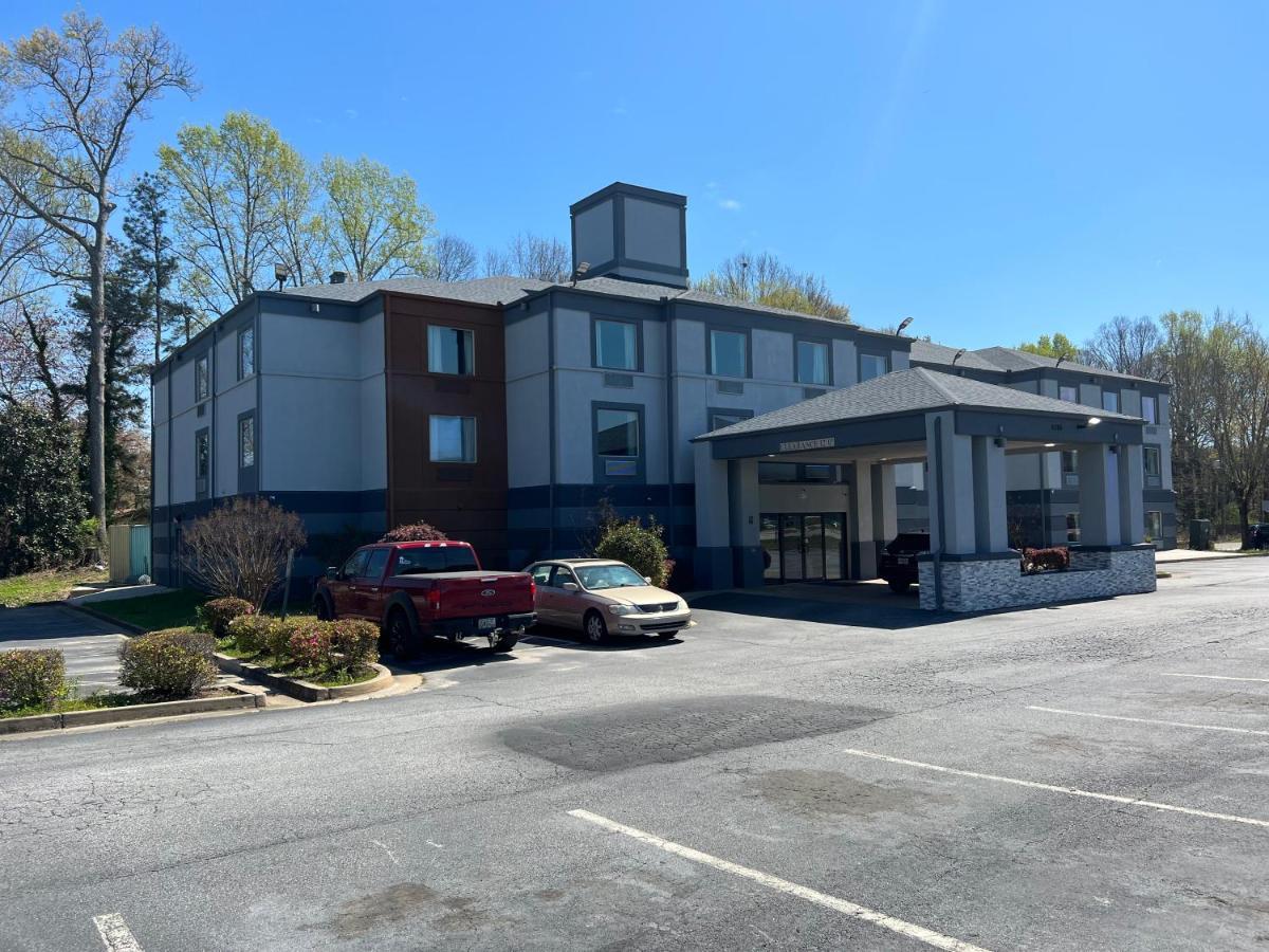 Jamestown Inn & Suites Riverdale Dış mekan fotoğraf