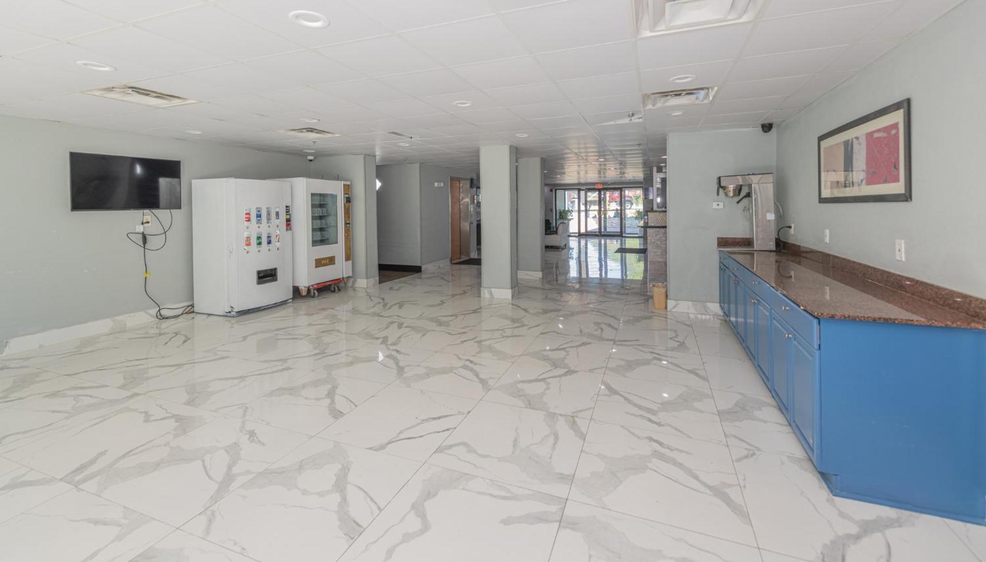 Jamestown Inn & Suites Riverdale Dış mekan fotoğraf