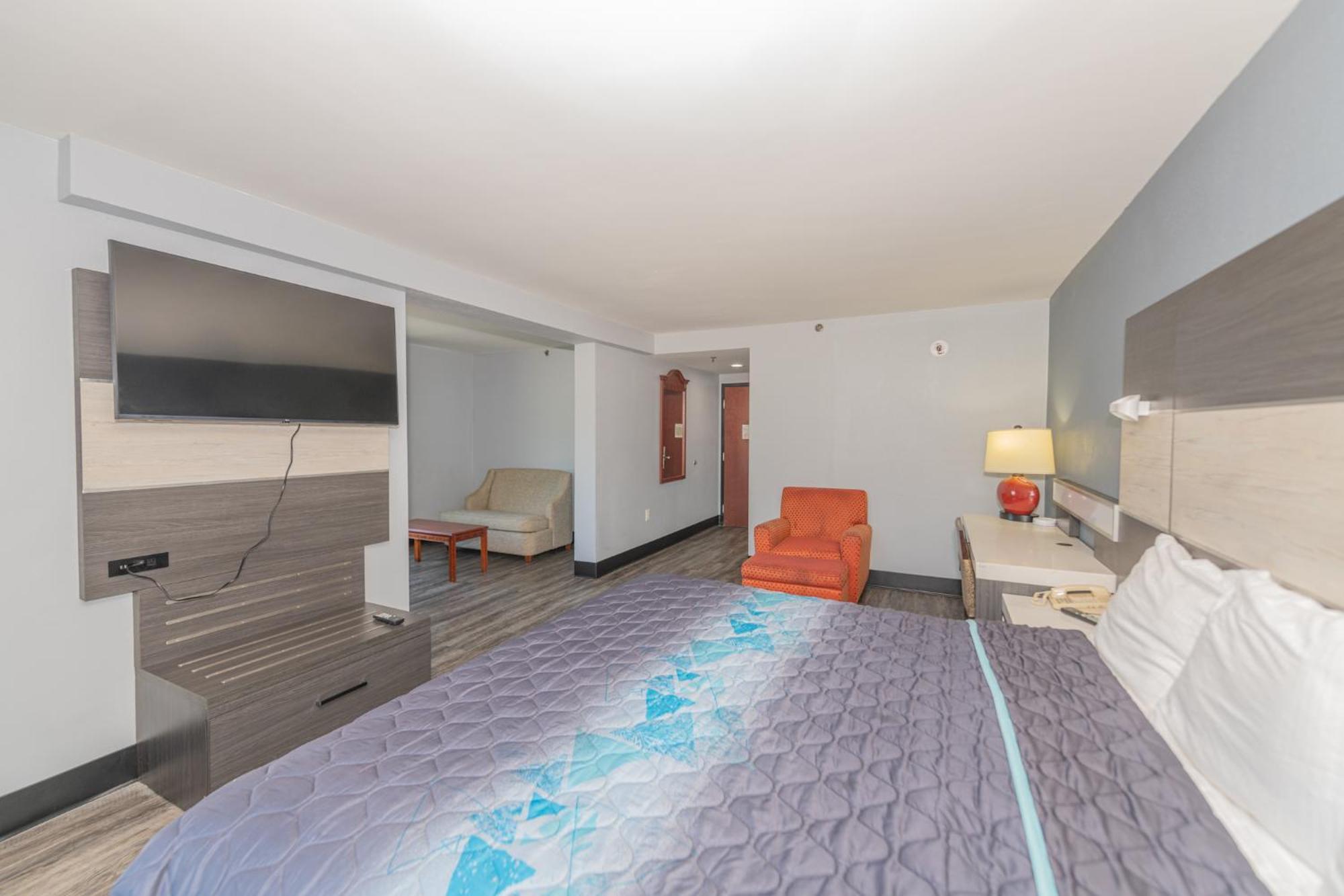 Jamestown Inn & Suites Riverdale Dış mekan fotoğraf